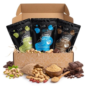 Set de regalo de crema de cacahuete en polvo Nustino: Pure + Chocolate + Pistachio & Chocolate 3x400g