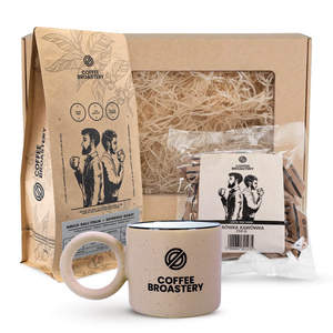 Set de regalo Coffee Broastery: café Amico dall'Italia + caramelos de leche con sabor a café + taza