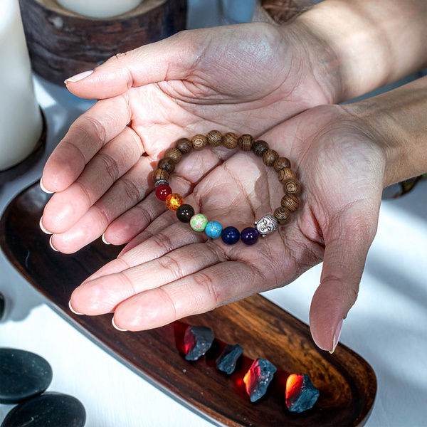 Pulsera "Siete Chakras" – madera de wengué y Buda