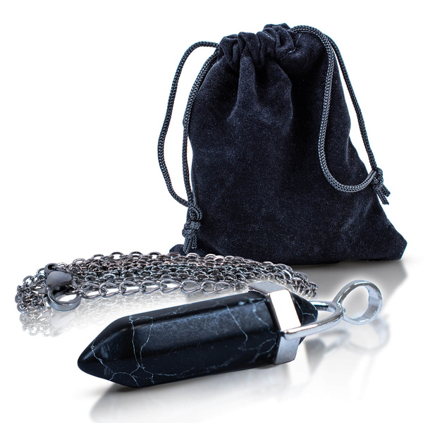 Colgante con turquesa negra en bolsa + cadena