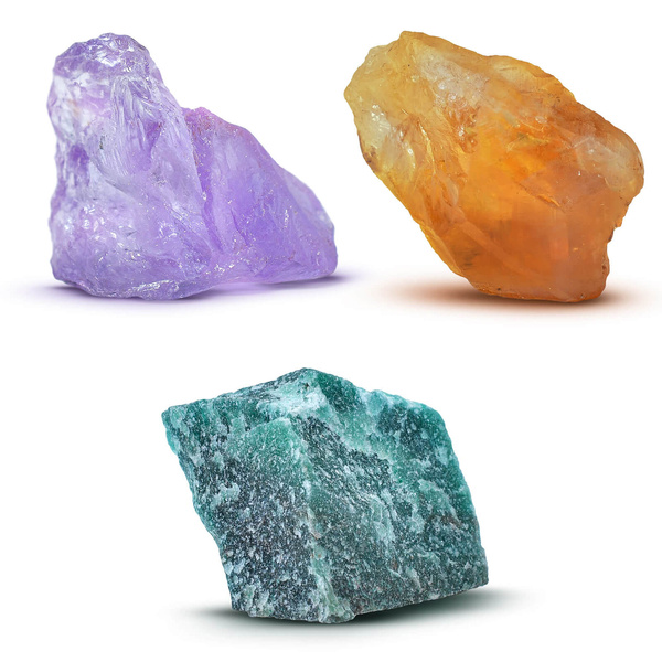Conjunto de piedras naturales, cristales e incienso - esoterismo, yoga, meditación