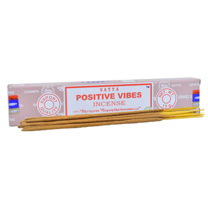 Varillas de Incienso Satya – Positive Vibes