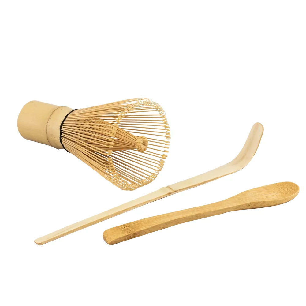 Batidor de matcha y bambú