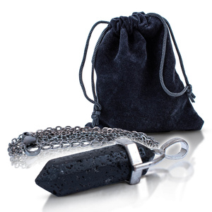 Colgante con piedra de lava en bolsa + cadena