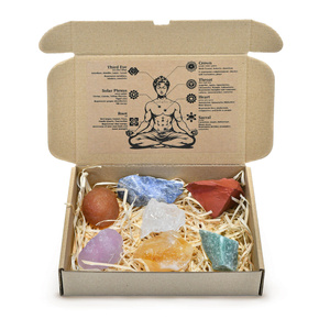 Conjunto de piedras naturales y cristales - esoterismo, yoga, meditación